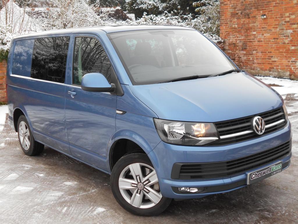 VOLKSWAGEN TRANSPORTER KOMBI