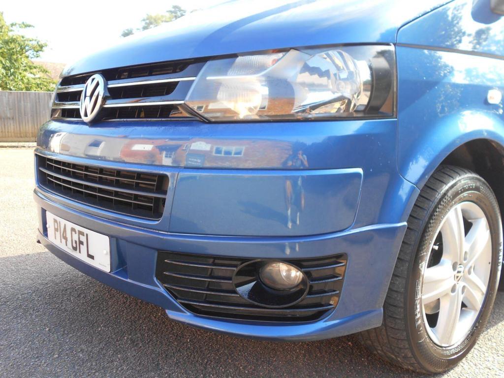 VOLKSWAGEN TRANSPORTER