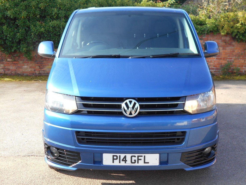 View VOLKSWAGEN TRANSPORTER T30 2.0 BiTDi 180bhp 4MOTION HIGHLINE SWB Panel Van *NO VAT* 84,000 Miles
