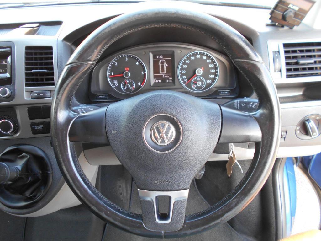 VOLKSWAGEN TRANSPORTER