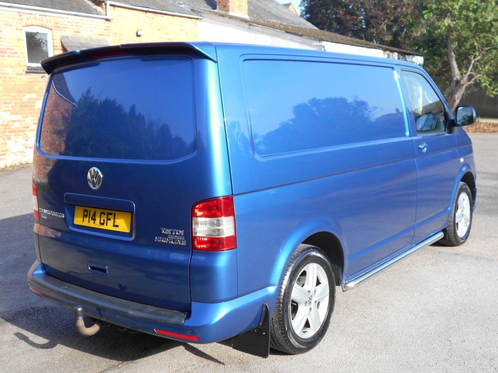 VOLKSWAGEN TRANSPORTER