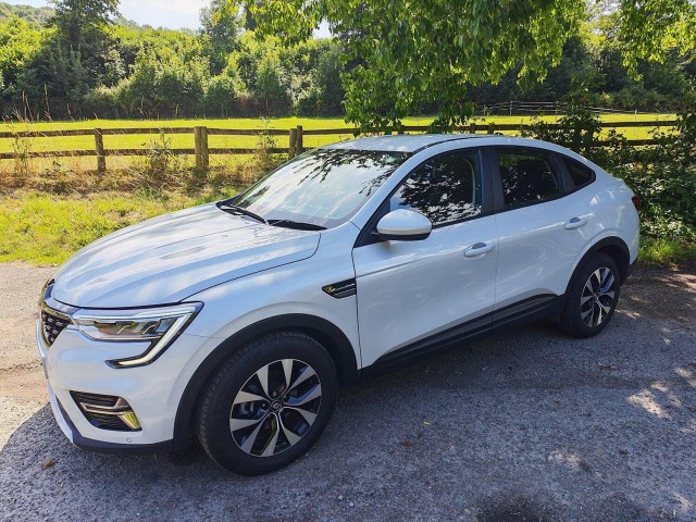 RENAULT