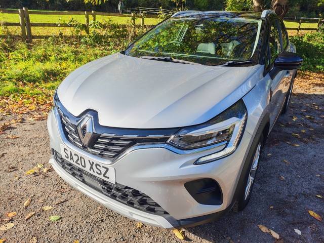 RENAULT
