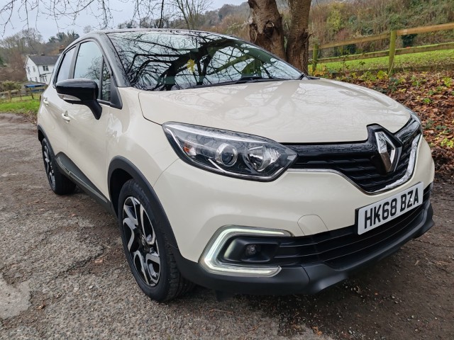 RENAULT CAPTUR