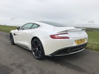 ASTON MARTIN VANQUISH