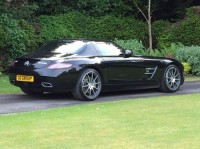 MERCEDES-BENZ SLS