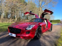 MERCEDES-BENZ SLS