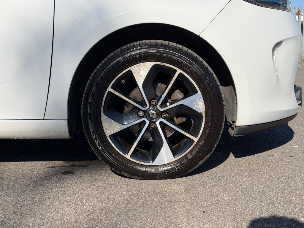 RENAULT ZOE