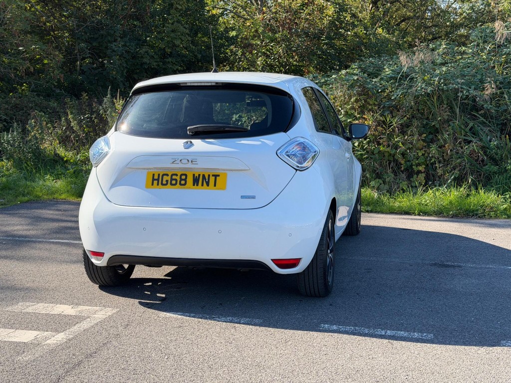 RENAULT ZOE