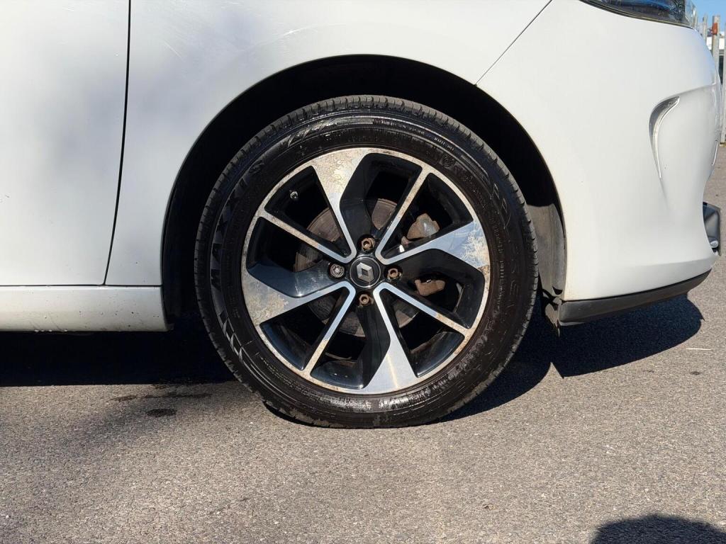 RENAULT ZOE