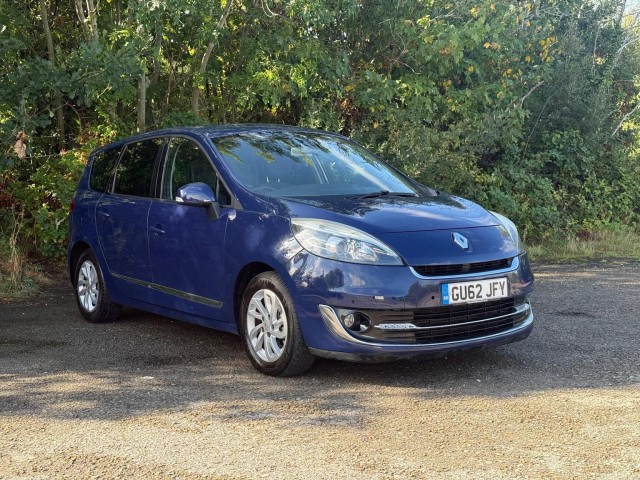 RENAULT GRAND SCENIC