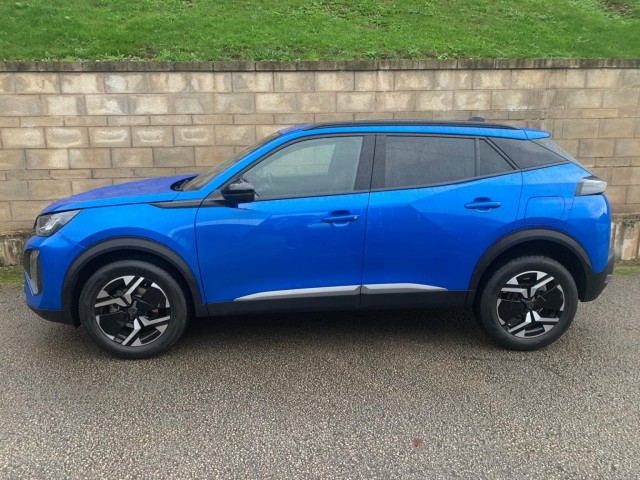 PEUGEOT 2008 1.2 PureTech Allure  ONLY 3,811 MILES 