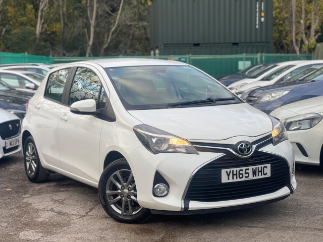 TOYOTA YARIS 1.33 Dual VVT-i Icon Euro 5 5dr Euro 5