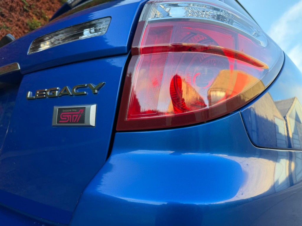 SUBARU LEGACY