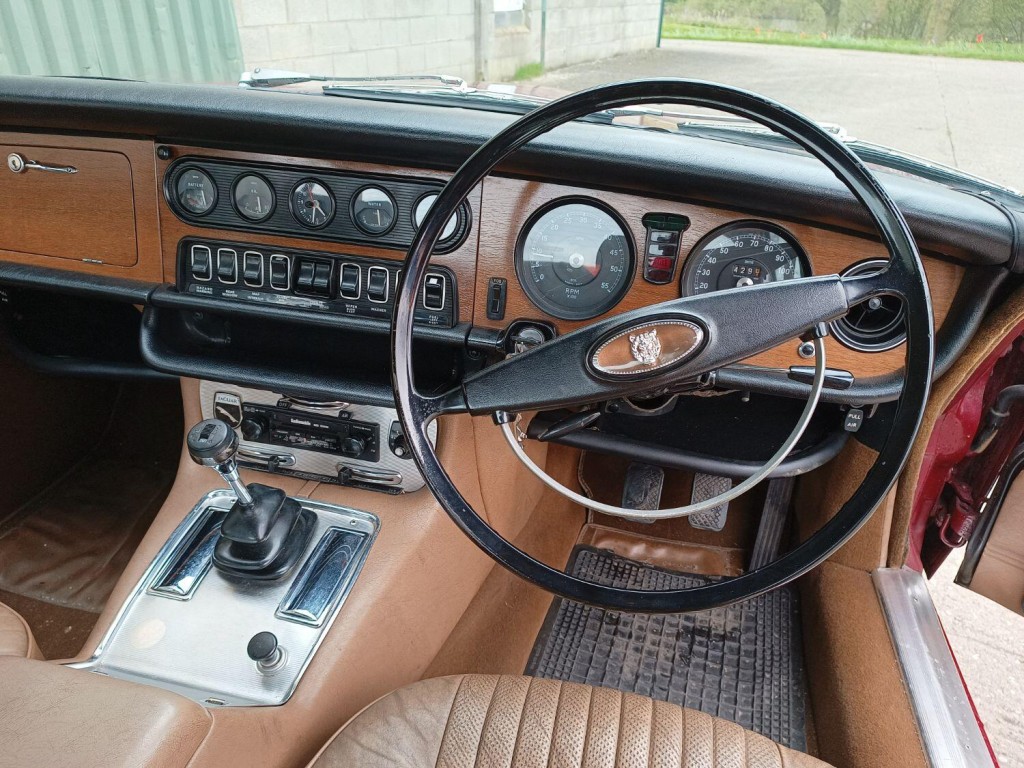 JAGUAR XJ6