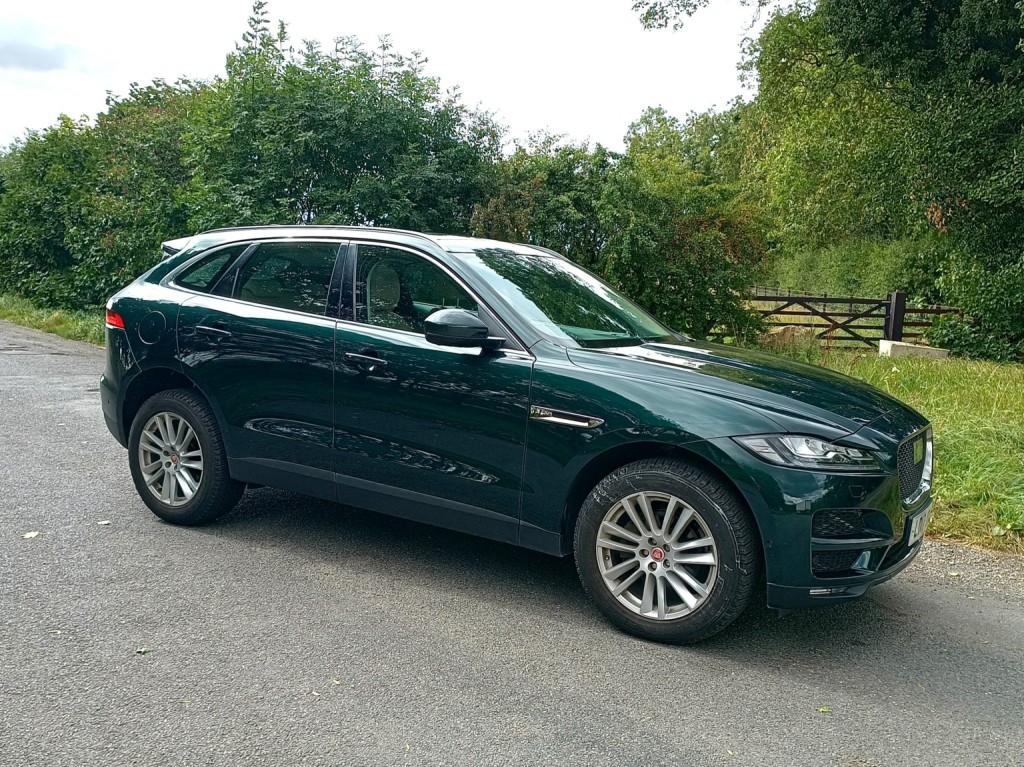 View JAGUAR F-PACE 2.0 D180 Portfolio