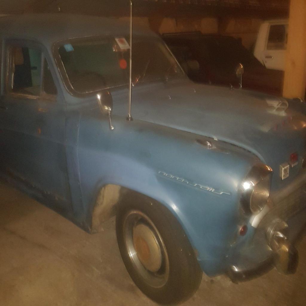 View AUSTIN 1100 A55 Van