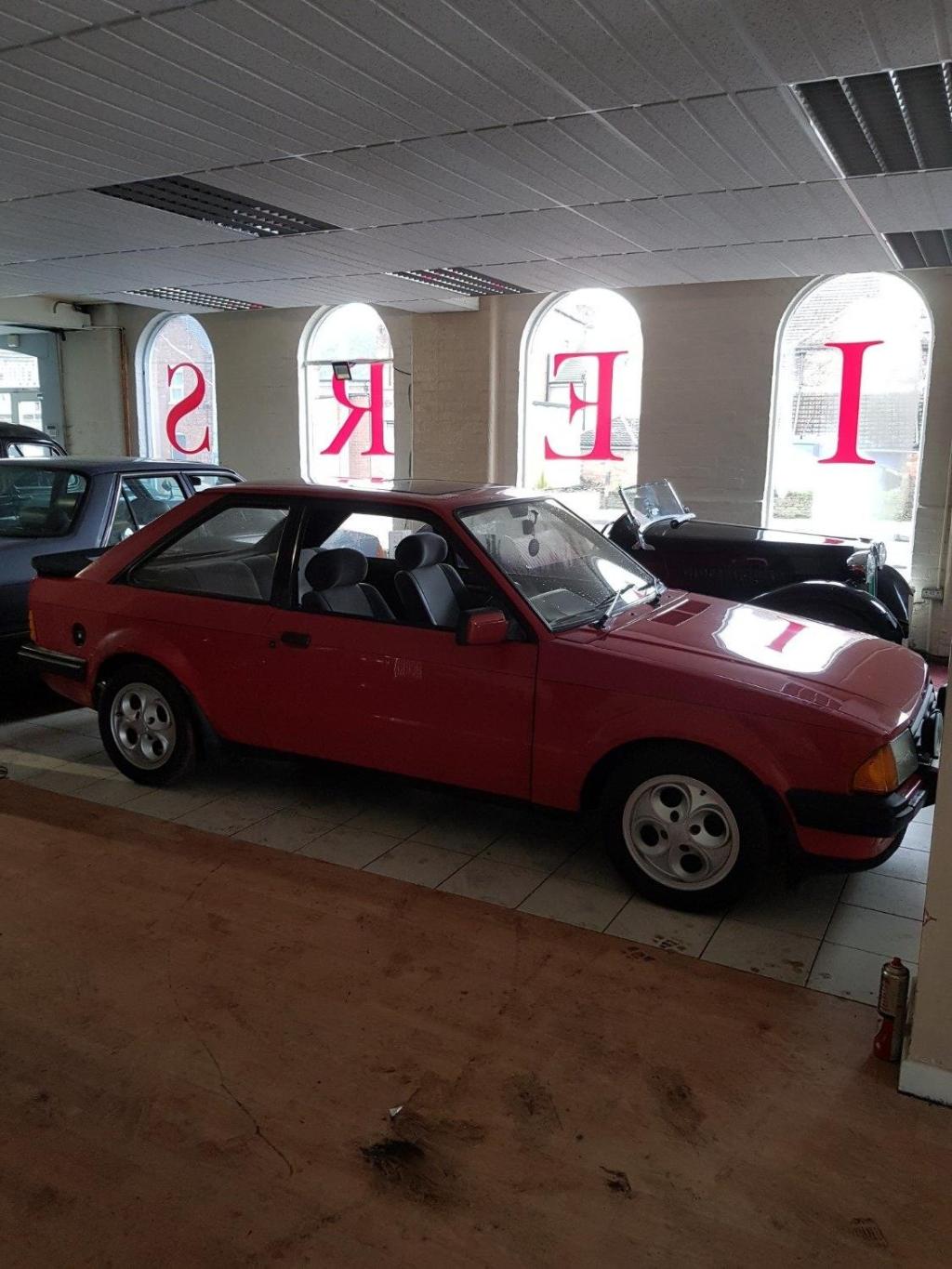 FORD ESCORT