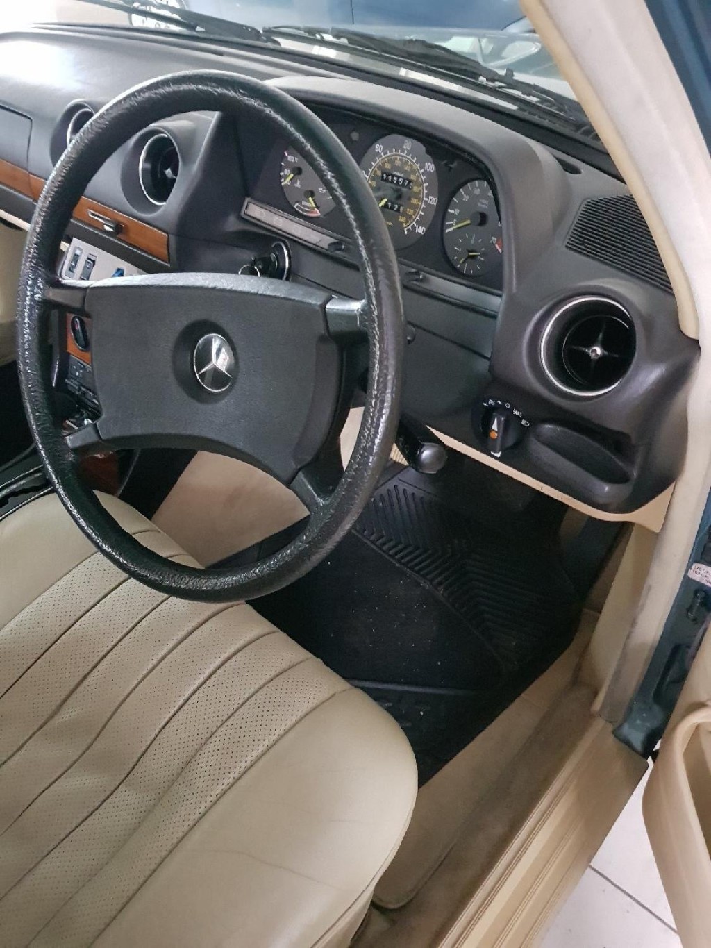 MERCEDES-BENZ 280
