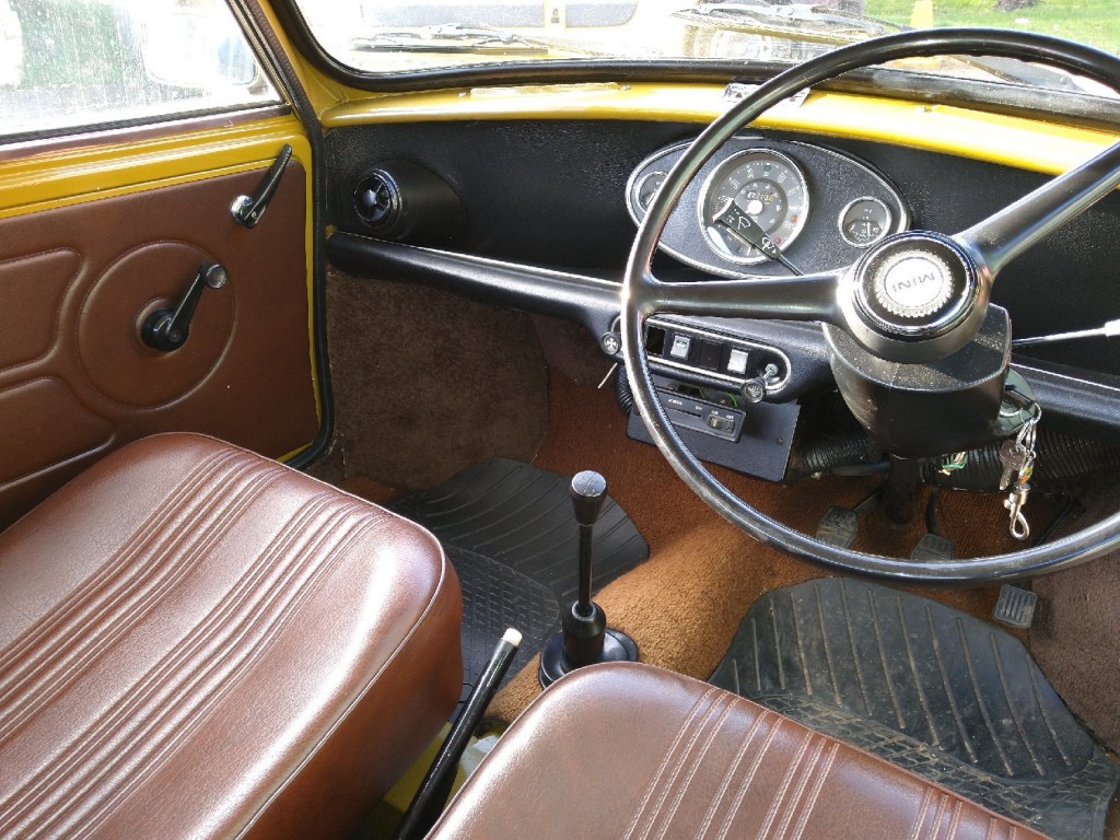 AUSTIN MINI