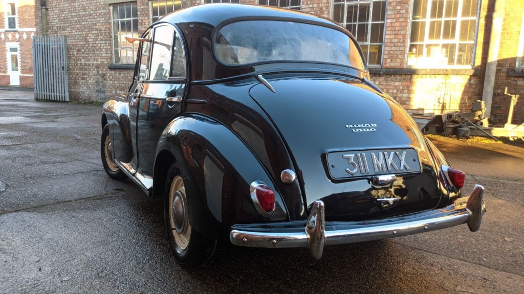 MORRIS MINOR