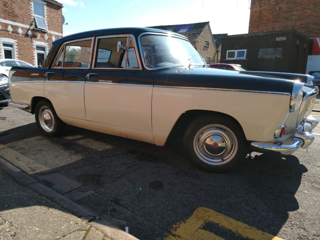 View MG MAGNETTE Mark IV