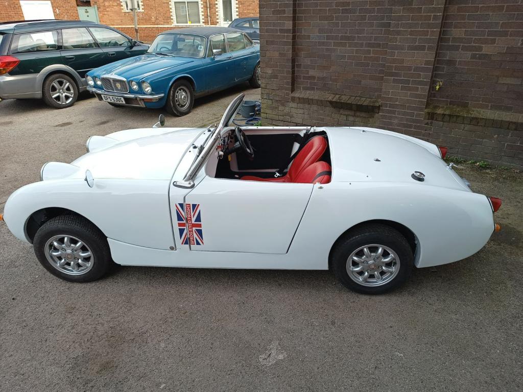 View AUSTIN HEALEY FROGEYE SPRITE CONVERSION