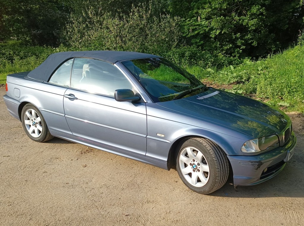 BMW 3 SERIES