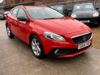VOLVO V40 CROSS COUNTRY