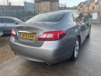 INFINITI M