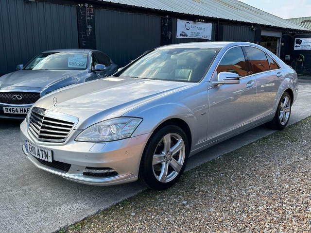 MERCEDES-BENZ S CLASS