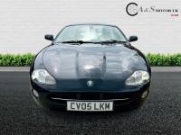 JAGUAR XK8
