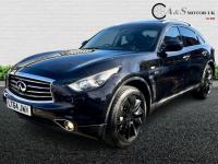 INFINITI QX70
