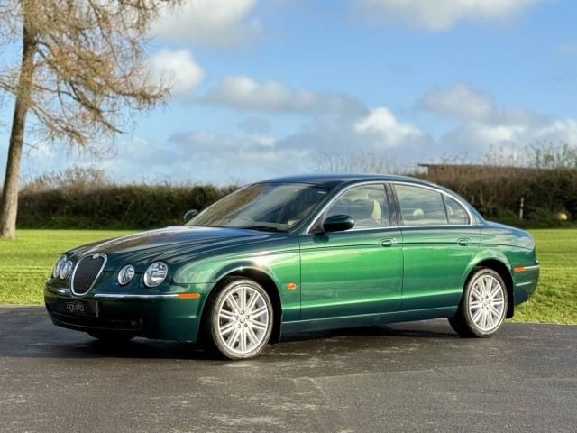 JAGUAR S-TYPE