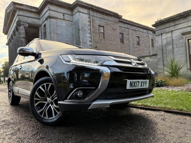 MITSUBISHI OUTLANDER