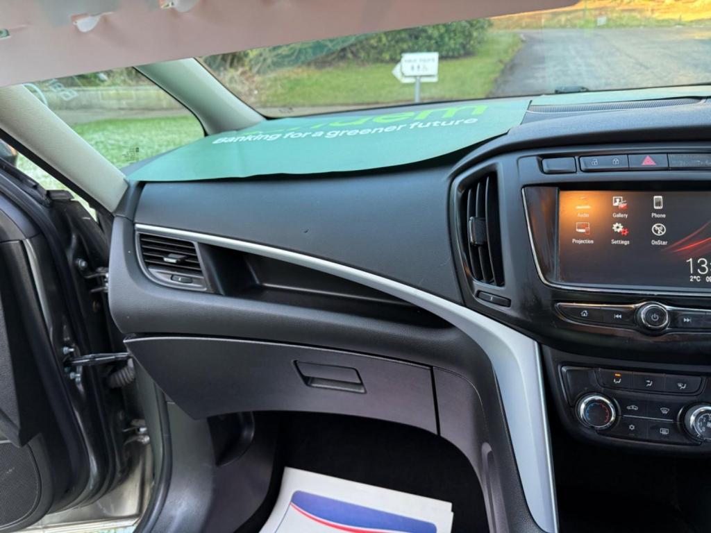 VAUXHALL ZAFIRA TOURER