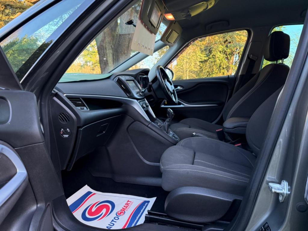 VAUXHALL ZAFIRA TOURER