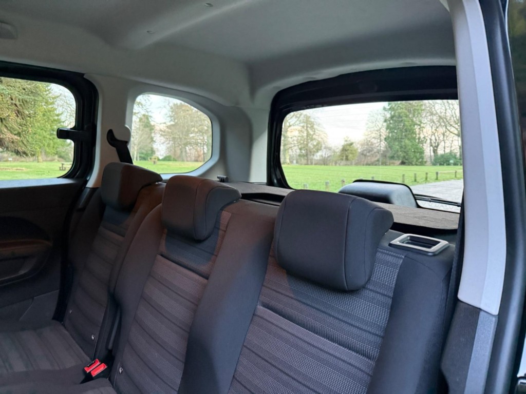 VAUXHALL COMBO LIFE