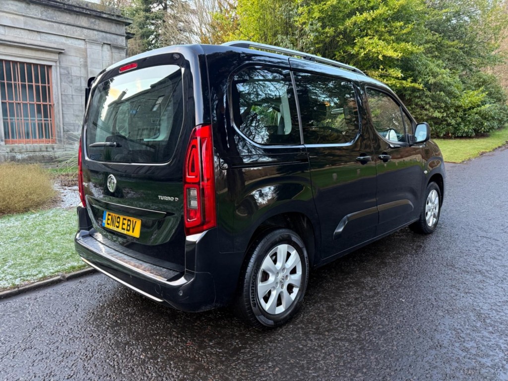 VAUXHALL COMBO LIFE