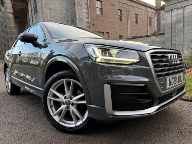 AUDI Q2