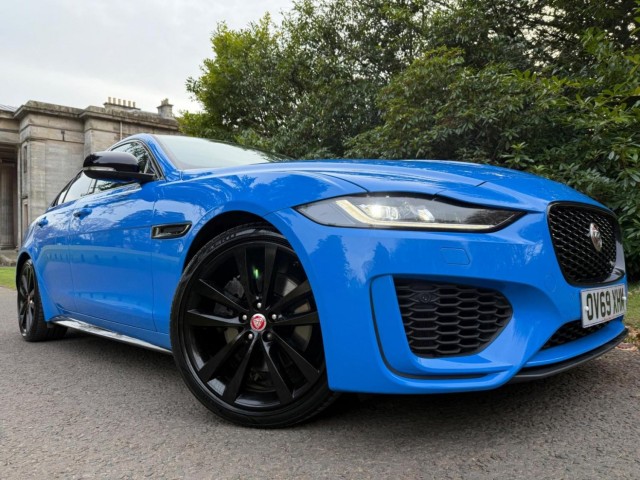 JAGUAR XE