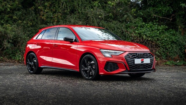 AUDI