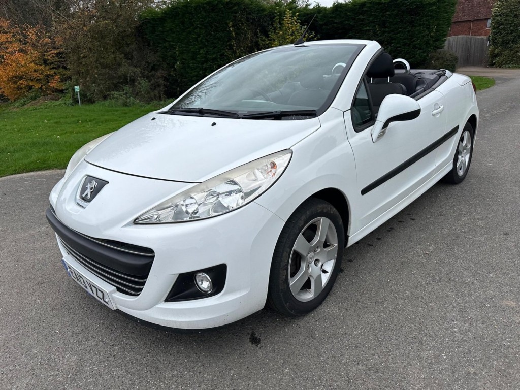 PEUGEOT 207 CC