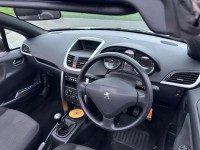 PEUGEOT 207 CC