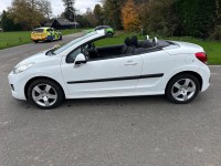 PEUGEOT 207 CC