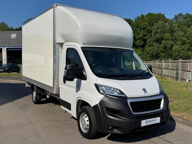 PEUGEOT BOXER 2.2 BlueHDi 335 Built for Business L4 Euro 6 (s/s) 3dr (2023/73)