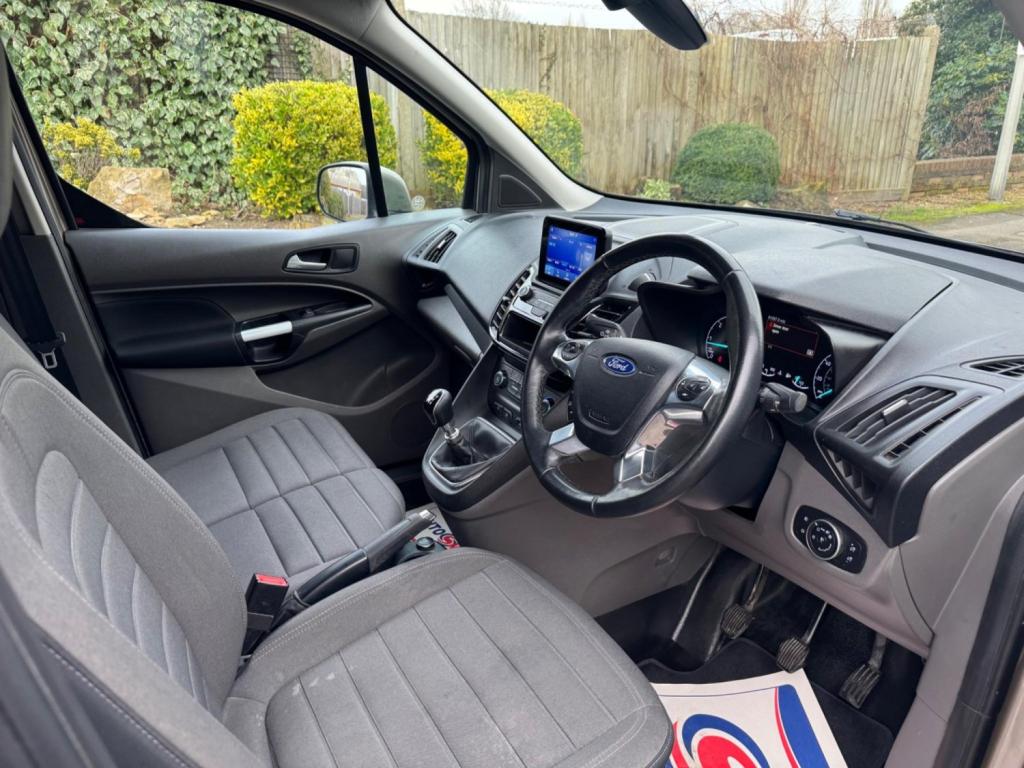 FORD TRANSIT CONNECT