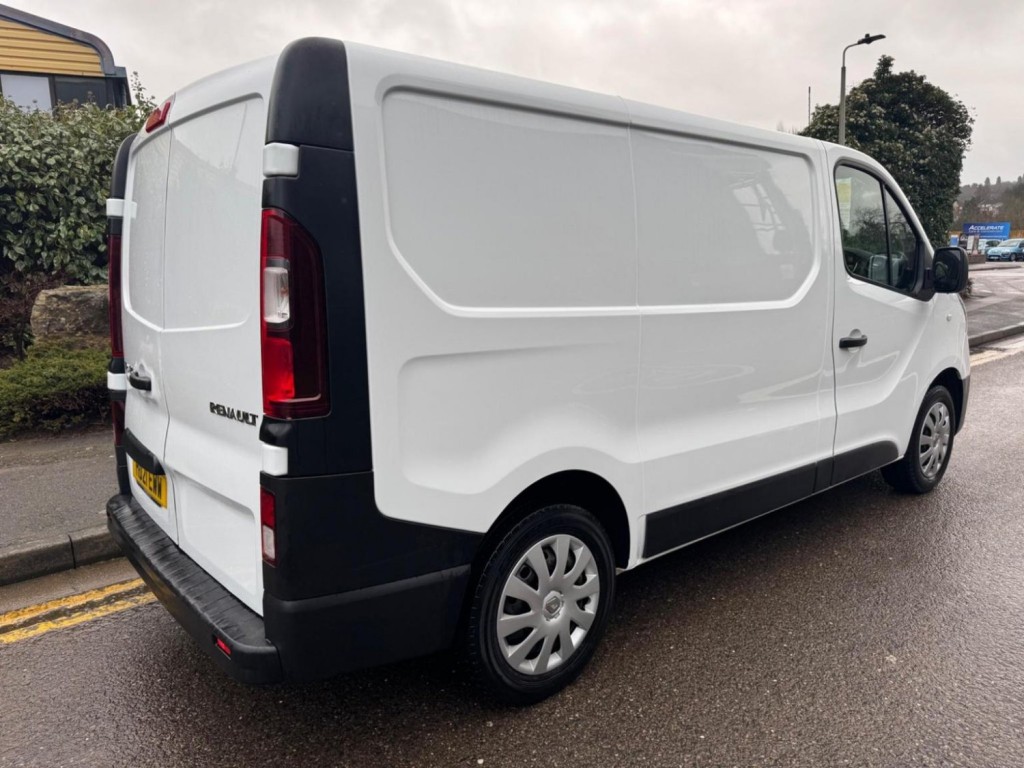 RENAULT TRAFIC