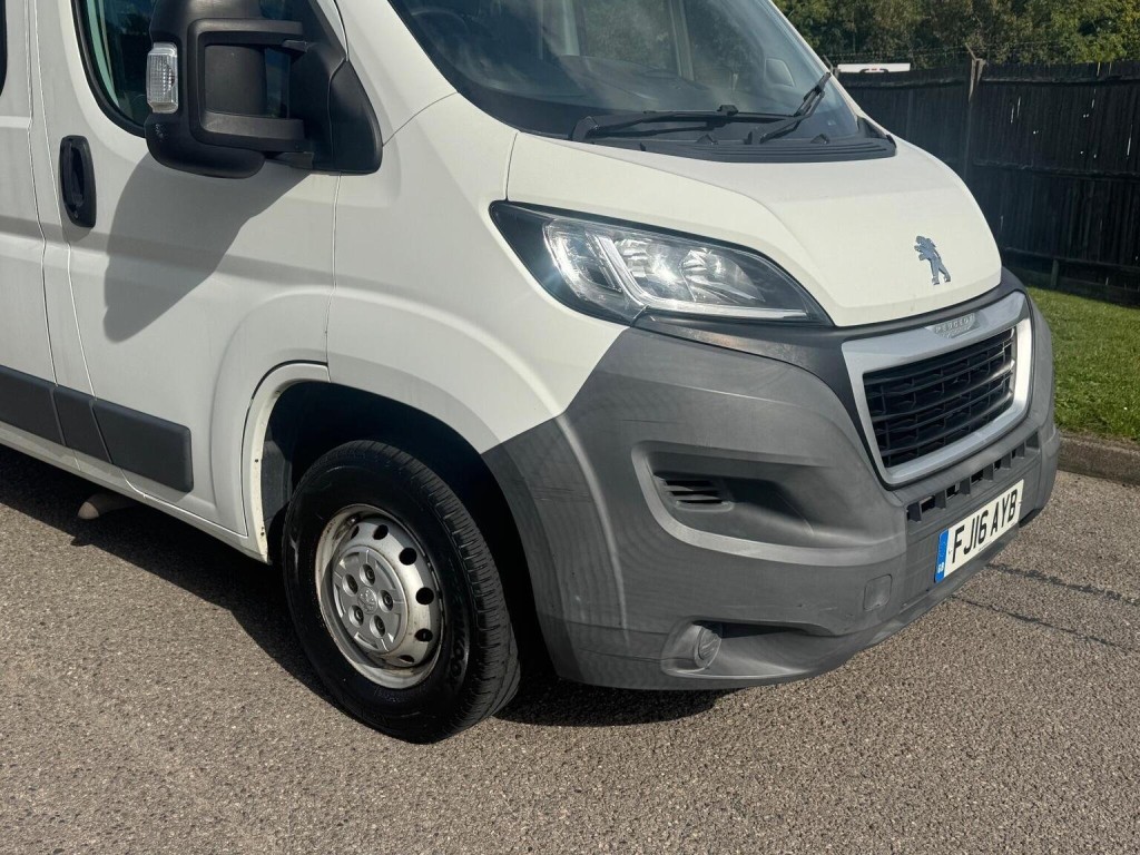 PEUGEOT BOXER