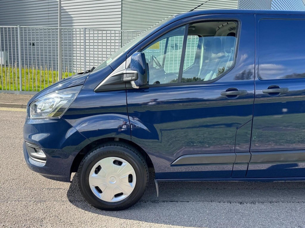 FORD TRANSIT CUSTOM